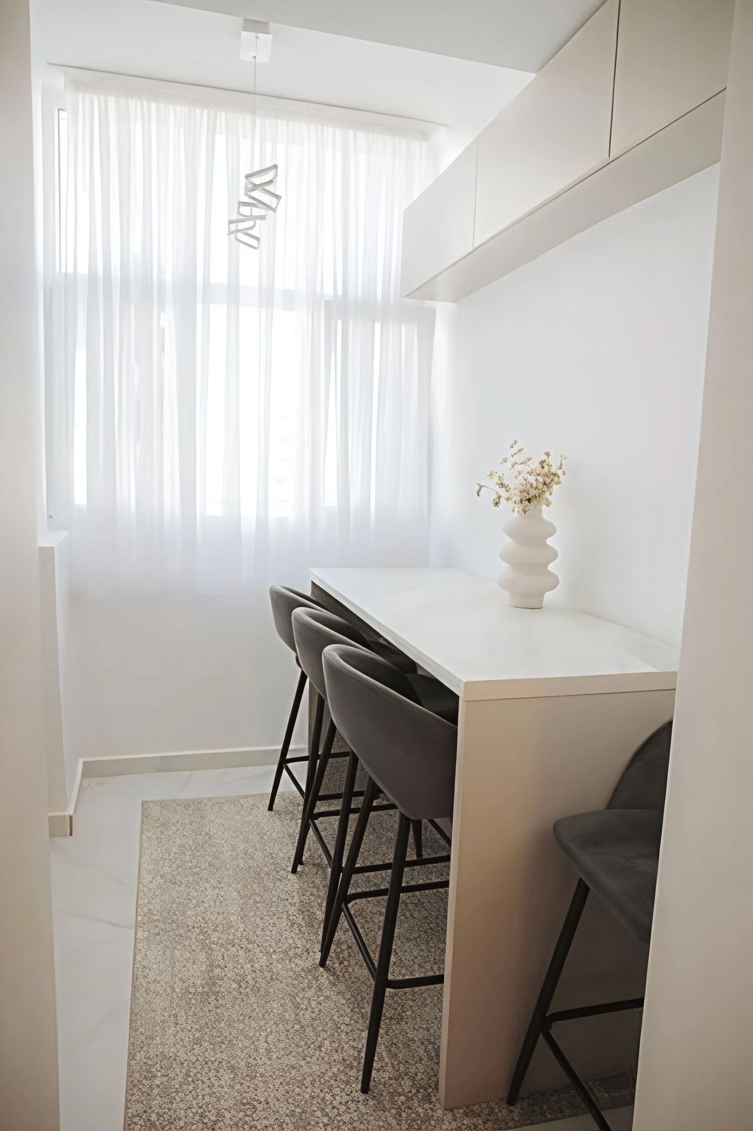 Apartament 3 camere 2021 TitanPallady 80mp Mobilat Utilat Centrala proprie Parcare inclusa (3)